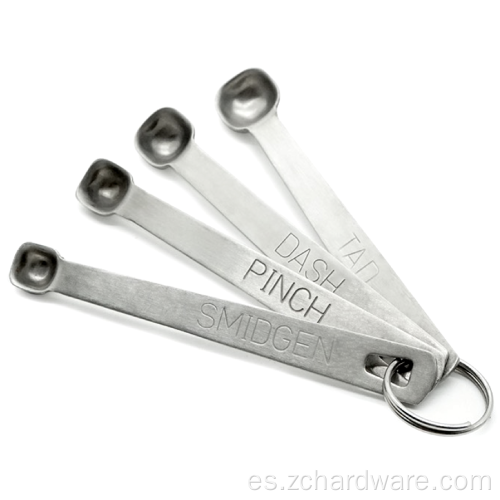 Mini cucharadas de cucharadas de cucharadas y tazas cuadradas